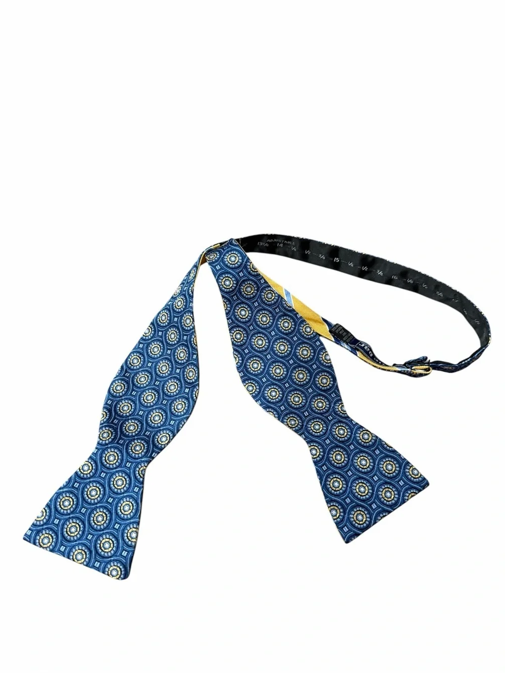 The Tie Bar tie bar